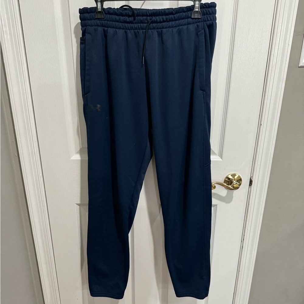 UA. Track pants